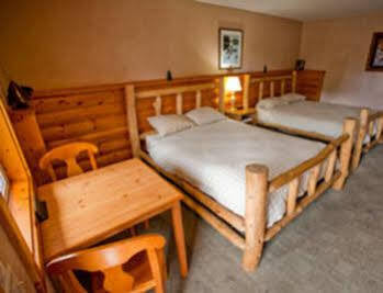 Adventure Inn Ely Zewnętrze zdjęcie